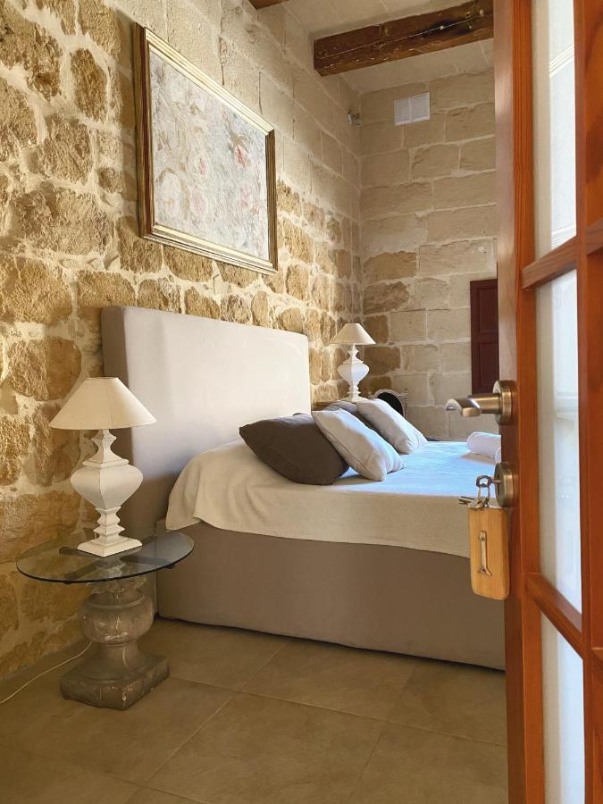 Tonella B&B Mellieħa Екстериор снимка