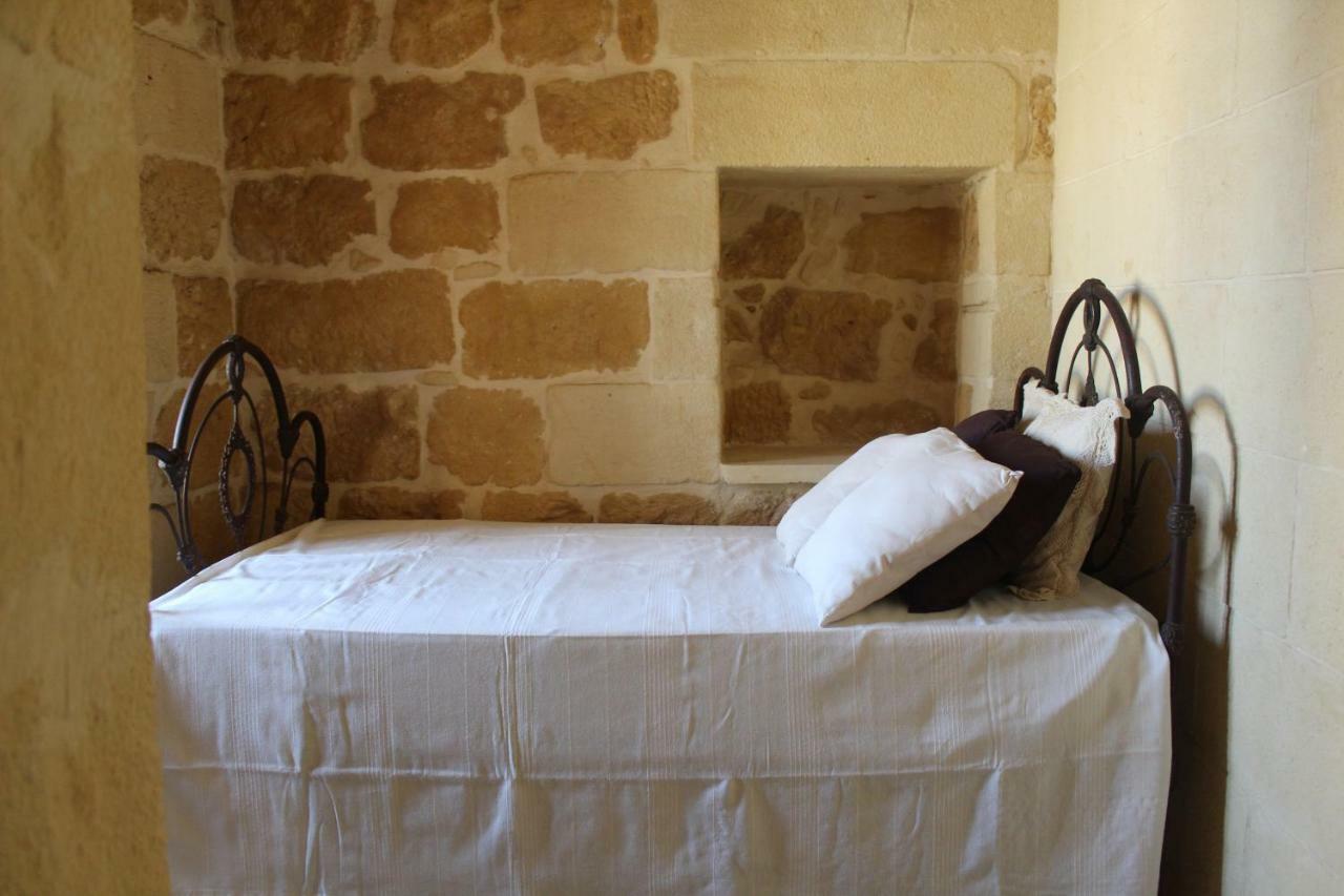 Tonella B&B Mellieħa Екстериор снимка