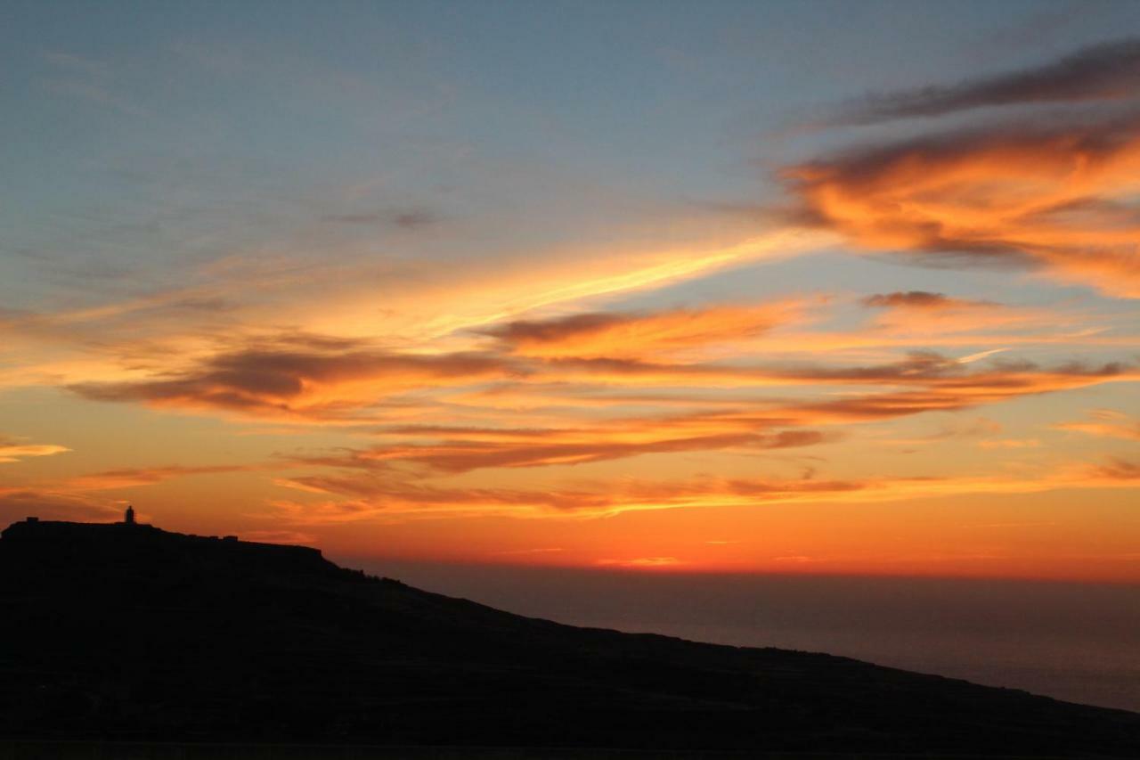 Tonella B&B Mellieħa Екстериор снимка